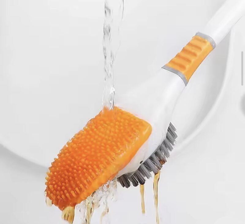2-in-1 Diving Duck Toilet Brush - Image 4